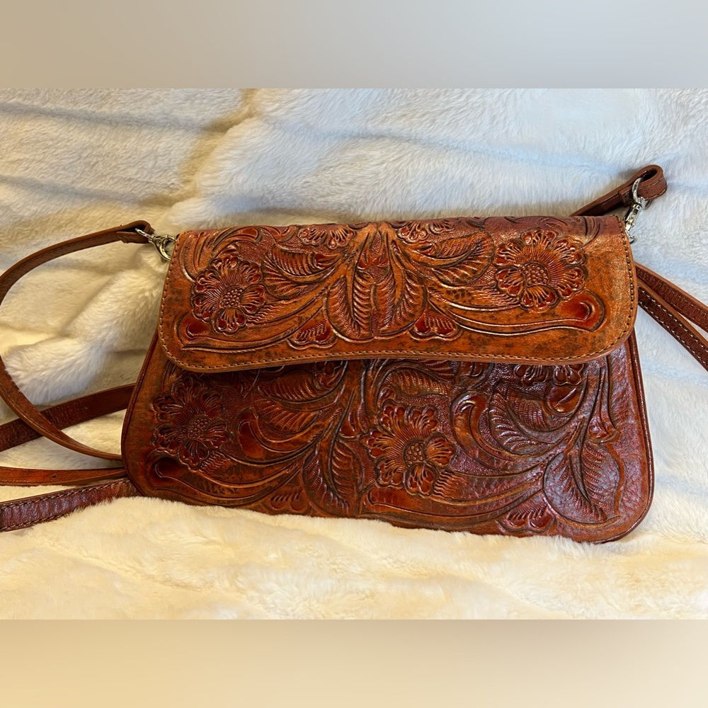 Alejandro Yeo Purse